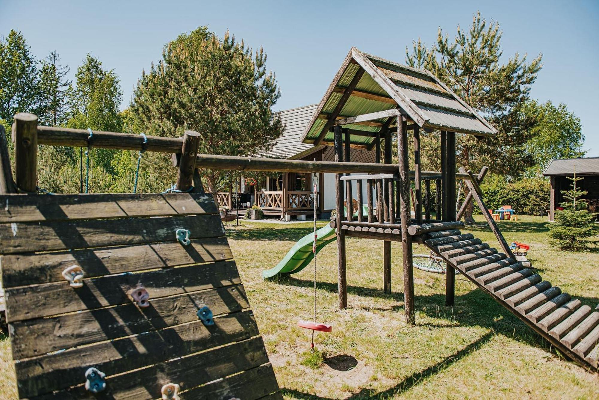 Rajski Nad Jeziorem Radacz Holiday home *
